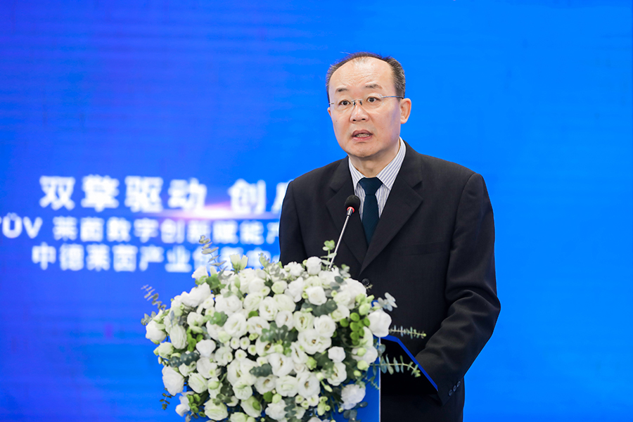 中国教育国际交流协会副秘书长宗瓦致辞.jpg