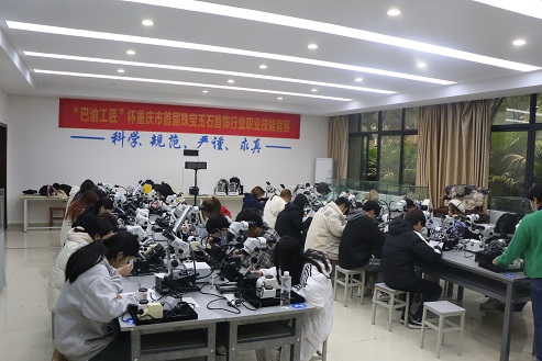 OCpA_1701054732872090392.jpg