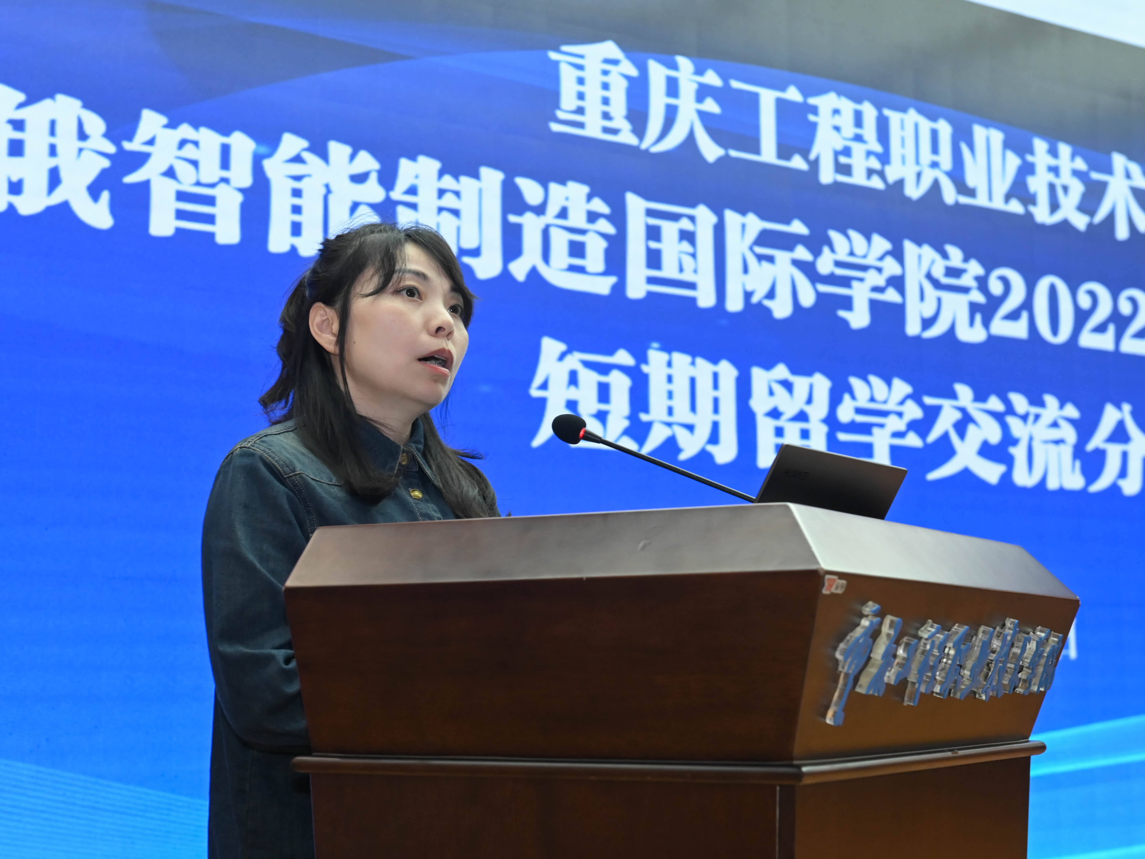 gzUT_1704874726964027184.jpg