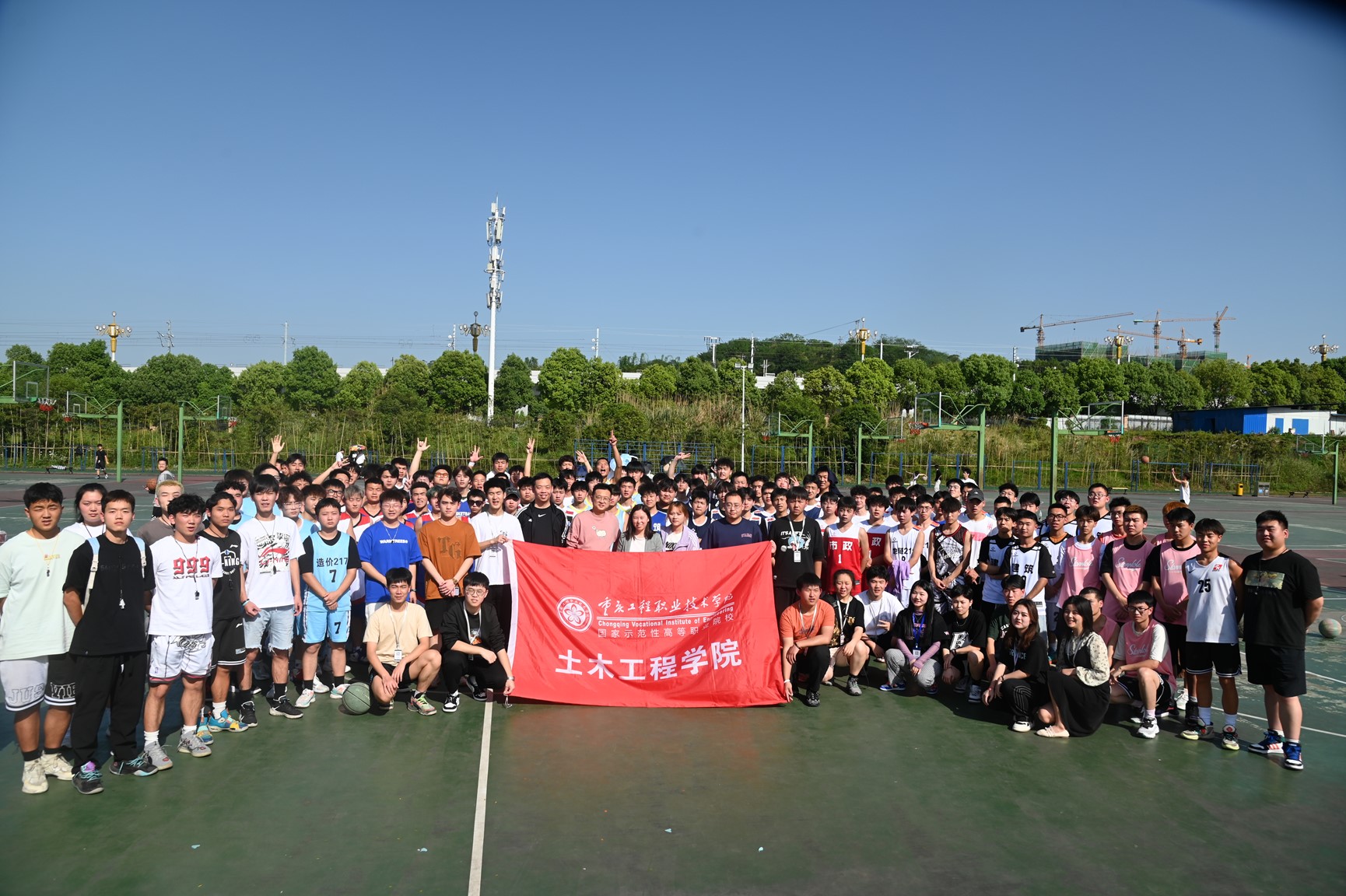 ikeI_1650787199975079138.jpg