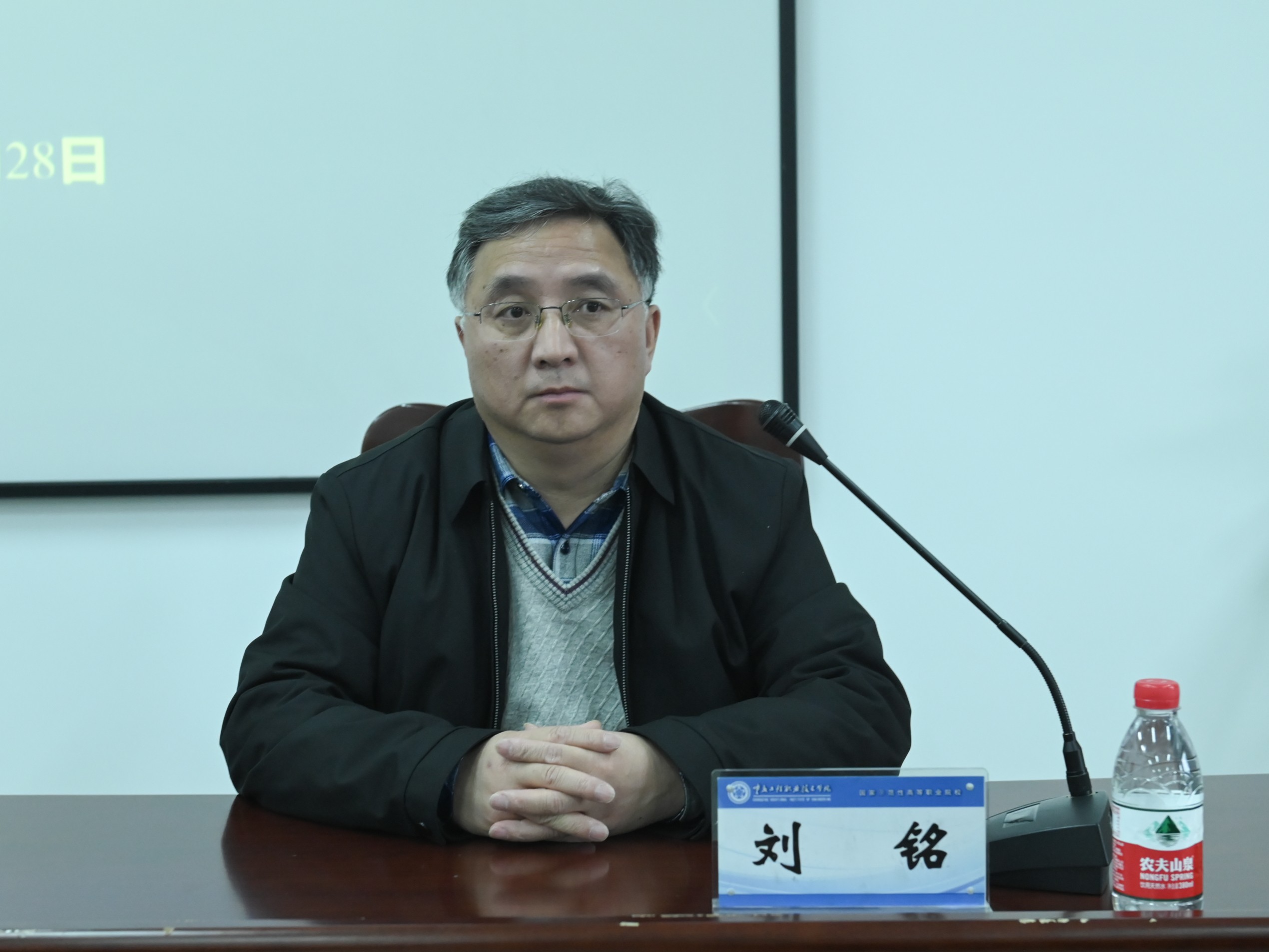 KYue_1709516006898018849.jpg