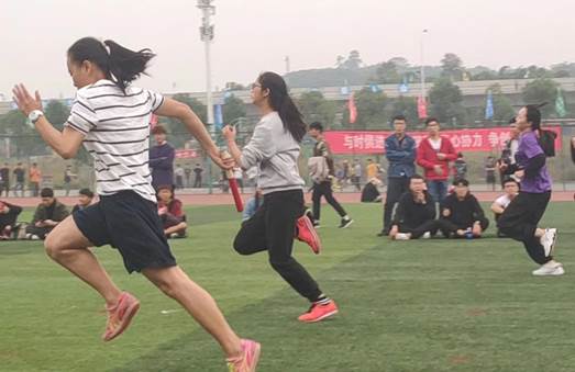 说明: C:\Users\Administrator\Desktop\QQ图片20191102212935.jpg